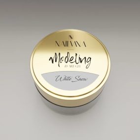 Modeling Snow White- Gyurmazselé